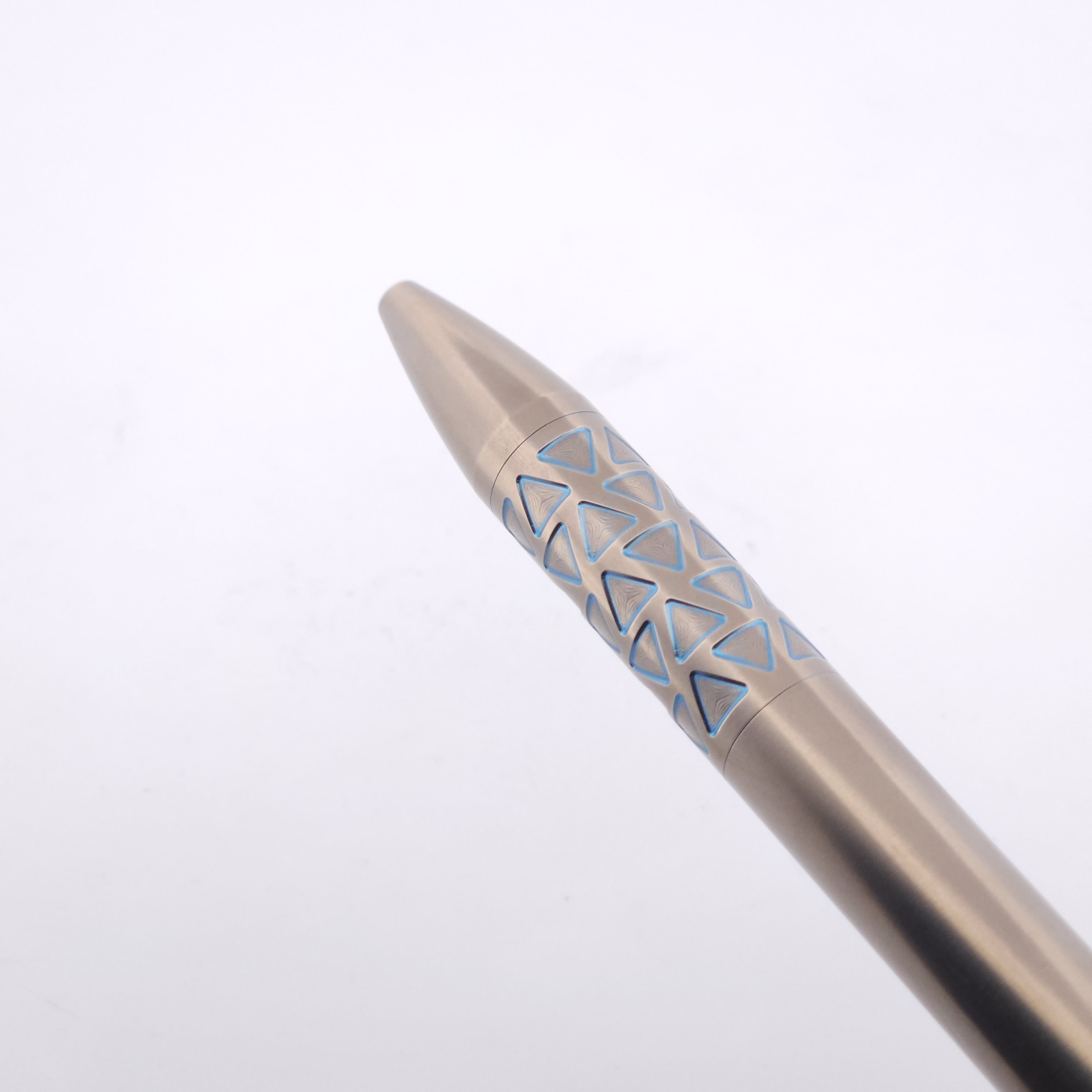 PLI762: Clickshift™ - Grip "Inverse Geo"