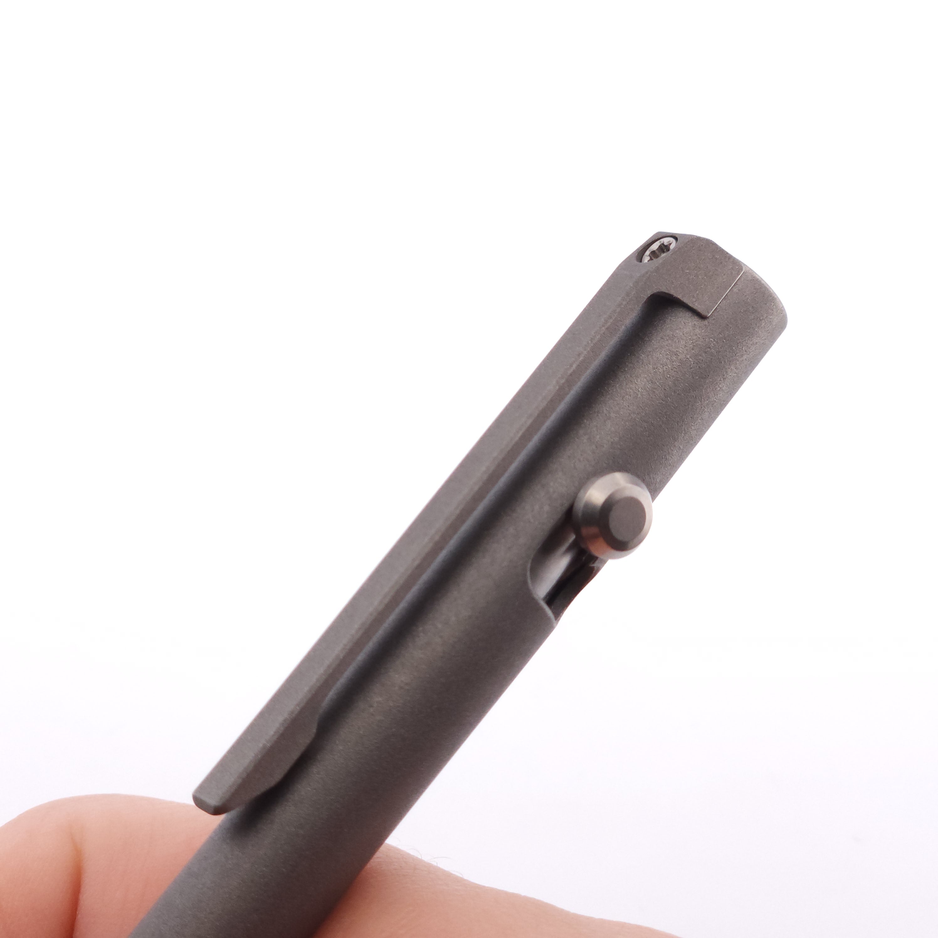 PL-740-P: Bolty "Smooth"