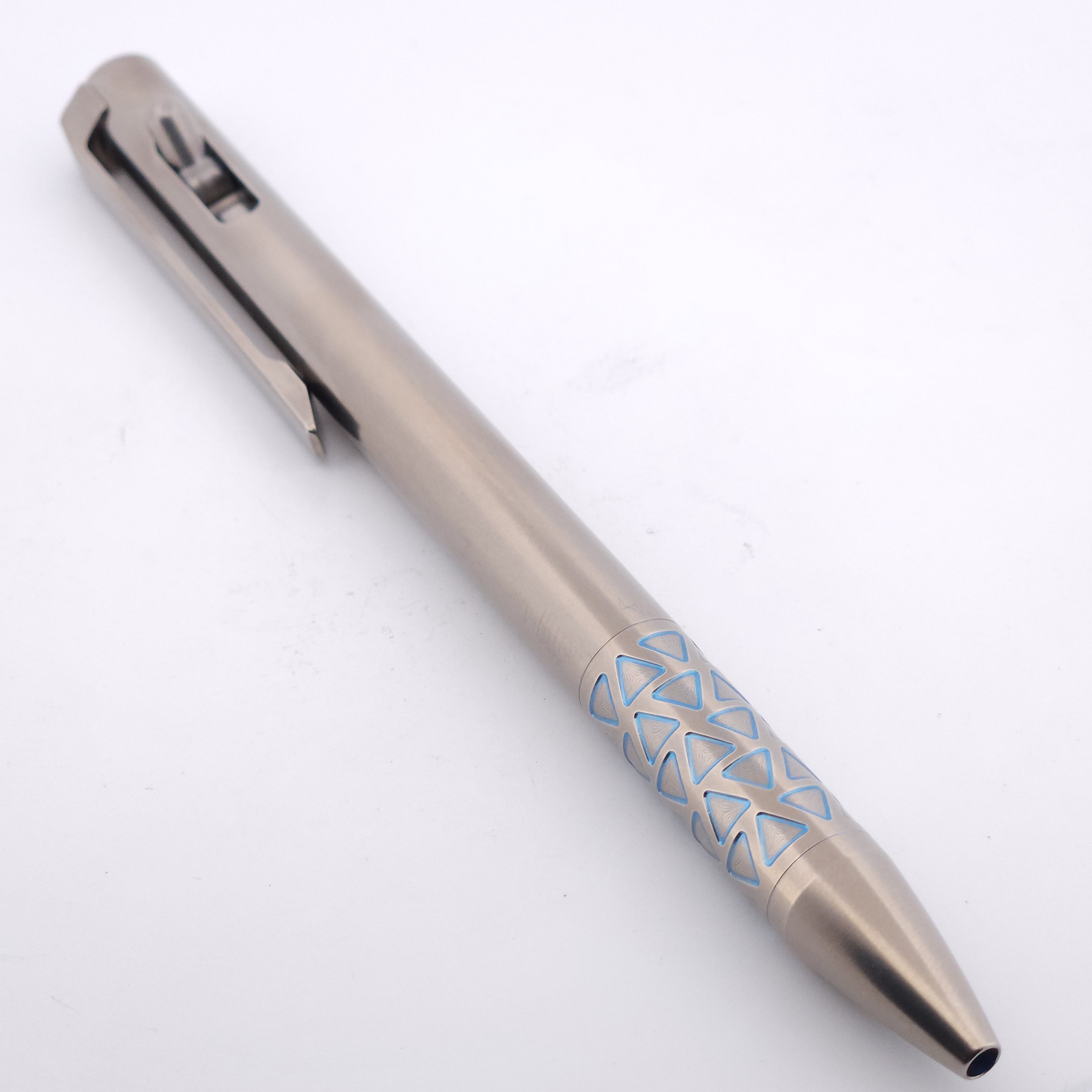 PLI762: Clickshift™ - Grip "Inverse Geo"