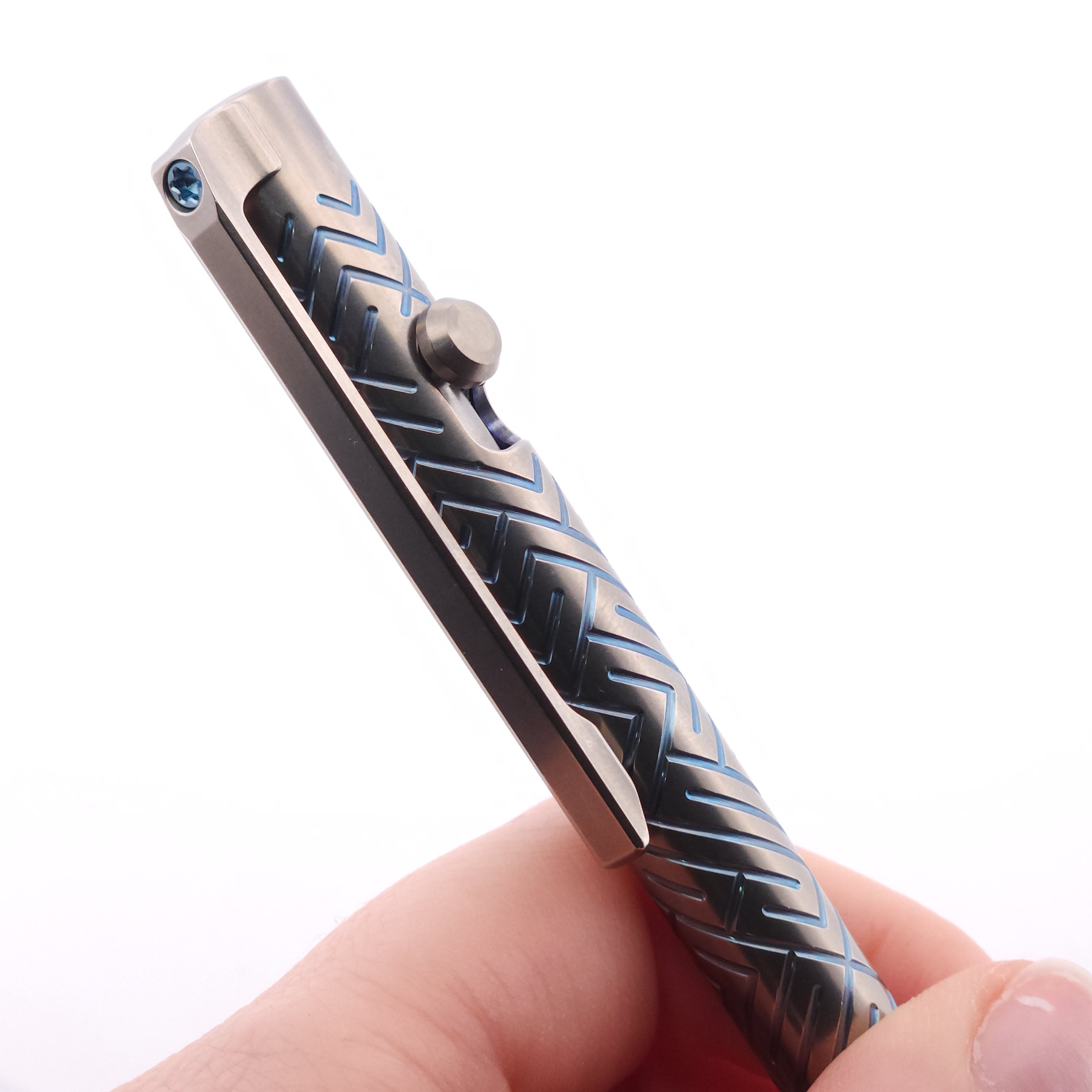 PL-777-R : Bolty "Maze"