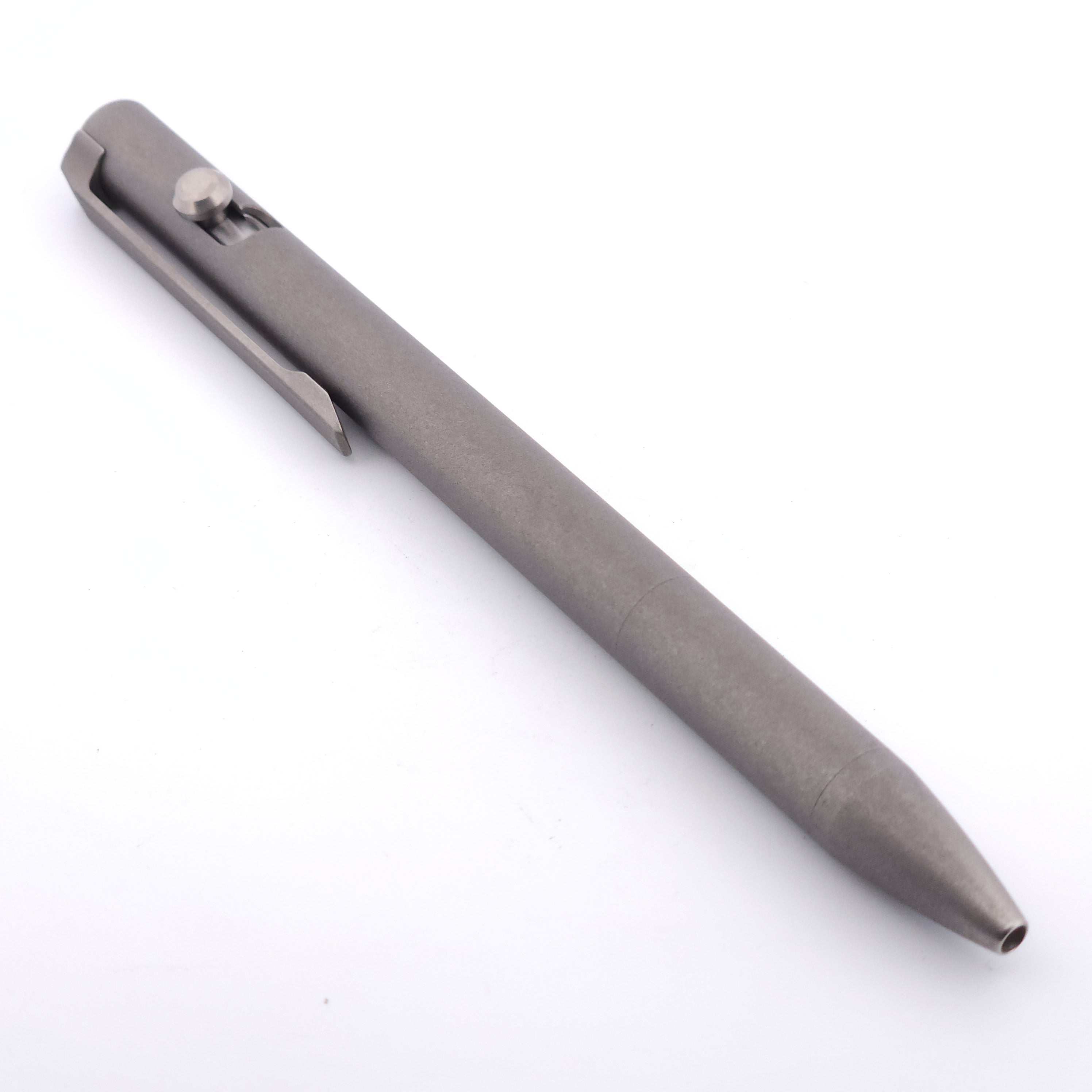 PL-740-P: Bolty "Smooth"